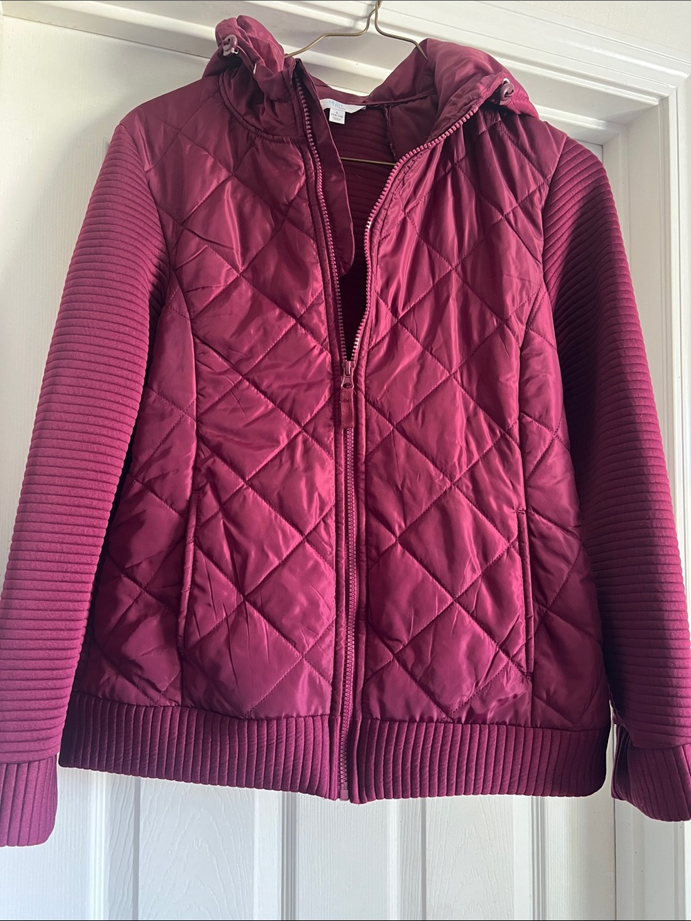 Time and Tru Quilted light weight Jacket